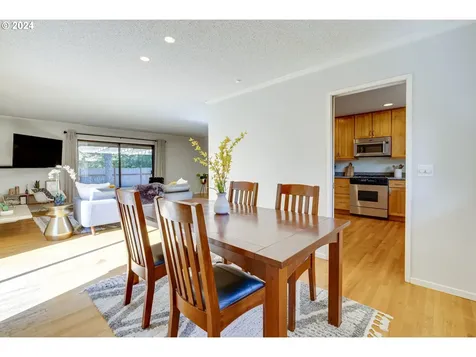 23 Tanglewood Drive Lake Oswego OR 97035