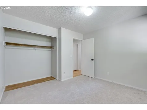 23 Tanglewood Drive Lake Oswego OR 97035