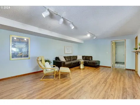 23 Tanglewood Drive Lake Oswego OR 97035