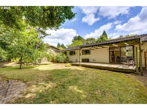 23 Tanglewood Drive Lake Oswego OR 97035