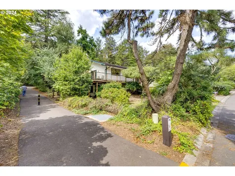 23 Tanglewood Drive Lake Oswego OR 97035