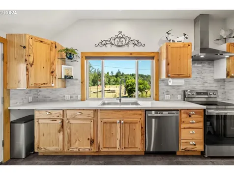 34858 S Dickey Prairie Road Molalla OR 97038