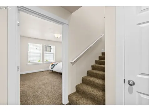 556 Fairway Estates Drive Sutherlin OR 97479