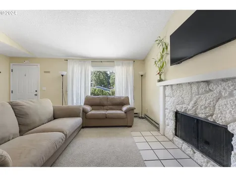 5029 Sw Coronado Street Portland OR 97219
