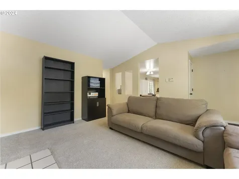 5029 Sw Coronado Street Portland OR 97219