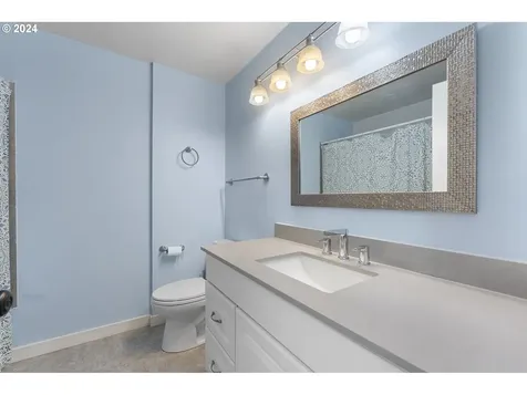5029 Sw Coronado Street Portland OR 97219