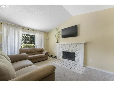 5029 Sw Coronado Street Portland OR 97219