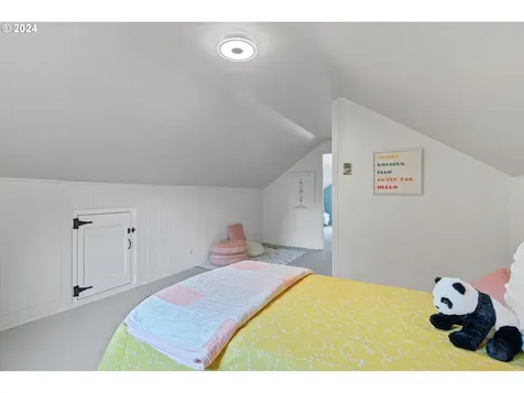 2715 Se 49th Avenue Portland OR 97206
