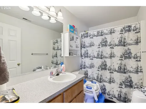 1117 W 35th Way Vancouver WA 98660