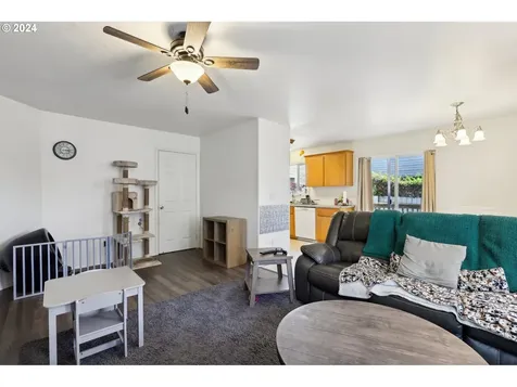 1117 W 35th Way Vancouver WA 98660