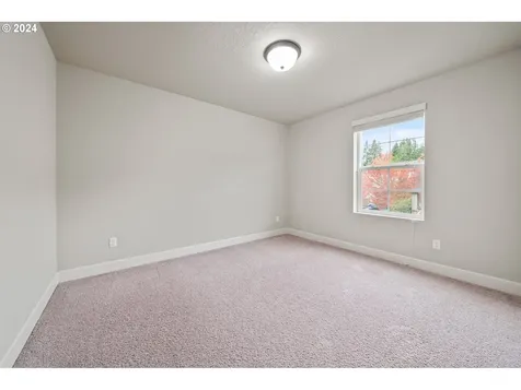 9278 SW Chopin Lane Portland OR 97225