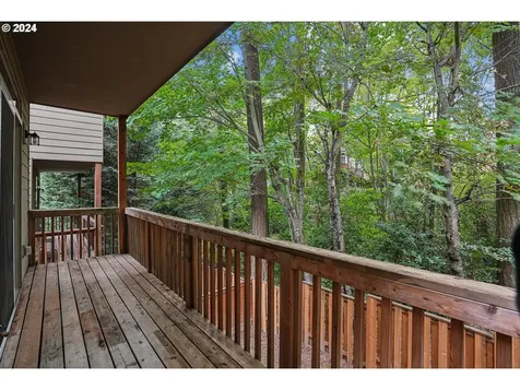 15575 Sw Stone Ridge Circle Beaverton OR 97007