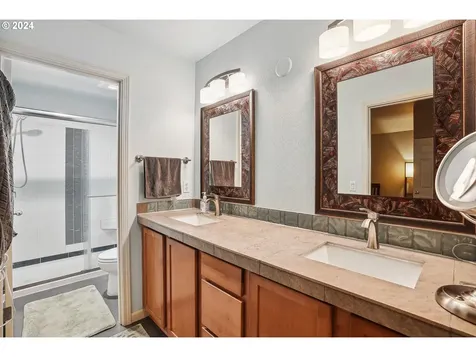 15575 Sw Stone Ridge Circle Beaverton OR 97007