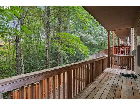 15575 Sw Stone Ridge Circle Beaverton OR 97007