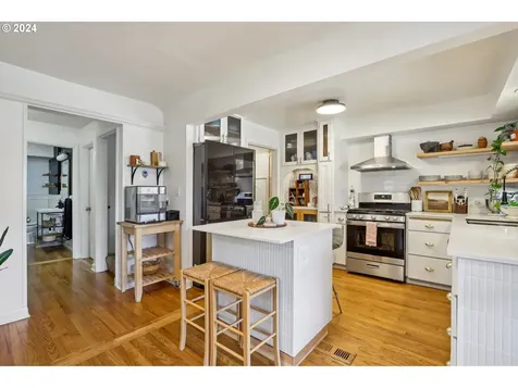 5100 NE 18th Avenue Vancouver WA 98663