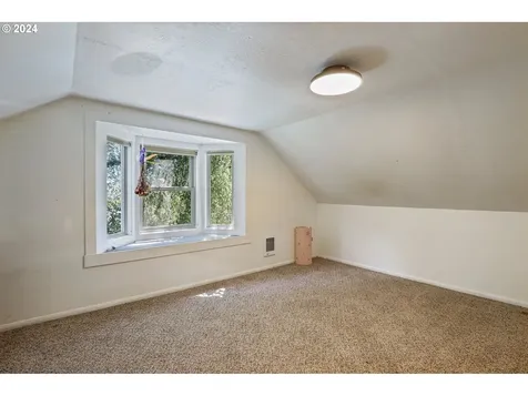 5100 NE 18th Avenue Vancouver WA 98663