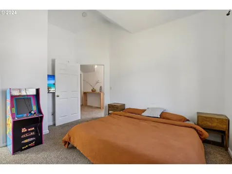 5100 NE 18th Avenue Vancouver WA 98663
