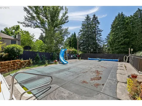 5100 NE 18th Avenue Vancouver WA 98663