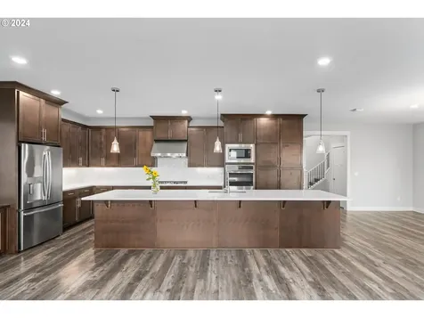 2887 NW Grace Terrace Portland OR 97229