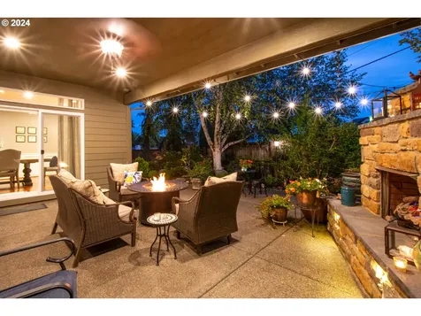 14301 NW 25th Court Vancouver WA 98685