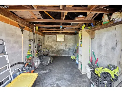 1279 SW Taylors Ferry Road Portland OR 97219