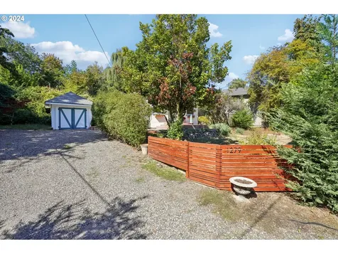 1279 SW Taylors Ferry Road Portland OR 97219