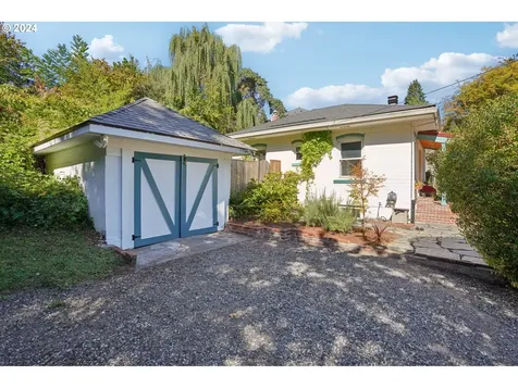1279 SW Taylors Ferry Road Portland OR 97219