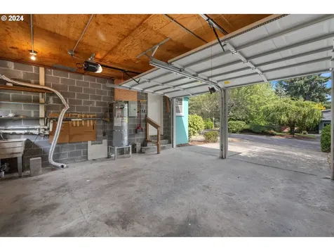 5132 SW Freeman Court Portland OR 97219
