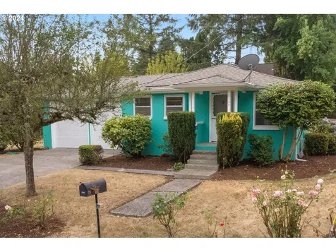 5132 SW Freeman Court Portland OR 97219