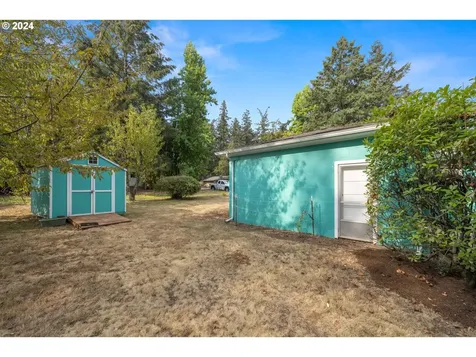 5132 SW Freeman Court Portland OR 97219