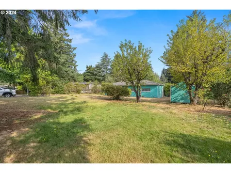 5132 SW Freeman Court Portland OR 97219