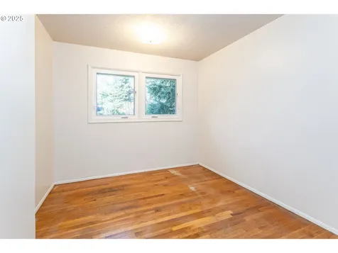 2604 SW Mitchell Court Portland OR 97239