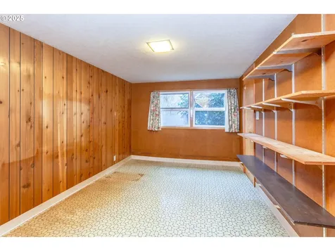 2604 SW Mitchell Court Portland OR 97239
