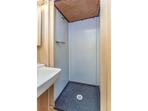 2604 SW Mitchell Court Portland OR 97239