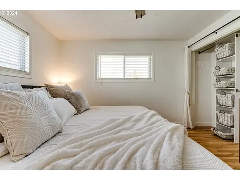 216 Woodlane Drive Springfield OR 97477