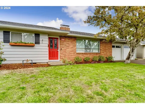 216 Woodlane Drive Springfield OR 97477
