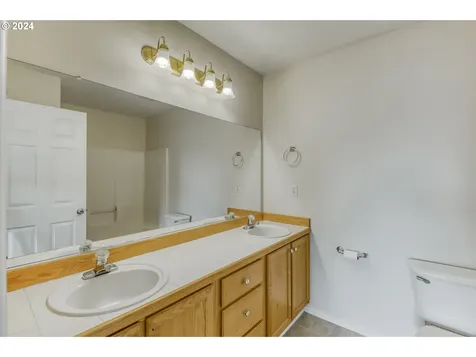 5871 SE 15th Drive Gresham OR 97080
