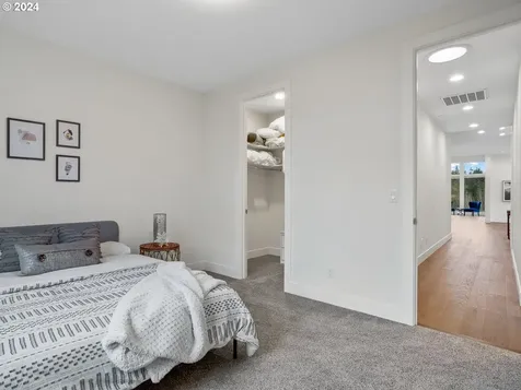 19011 Nw 19th Avenue Ridgefield WA 98642