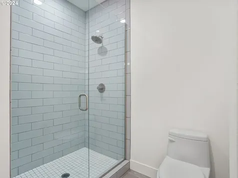 19011 Nw 19th Avenue Ridgefield WA 98642