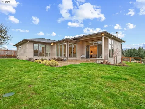 19011 Nw 19th Avenue Ridgefield WA 98642