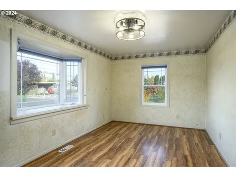 1508 SW 2nd Street Mcminnville OR 97128