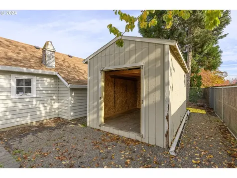 1508 SW 2nd Street Mcminnville OR 97128