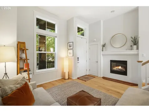 8831 SE 12th Avenue Portland OR 97202