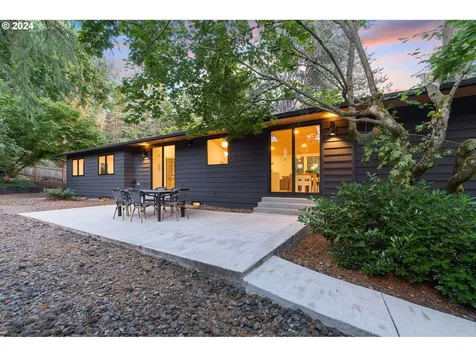 16915 Greentree Avenue Lake Oswego OR 97034
