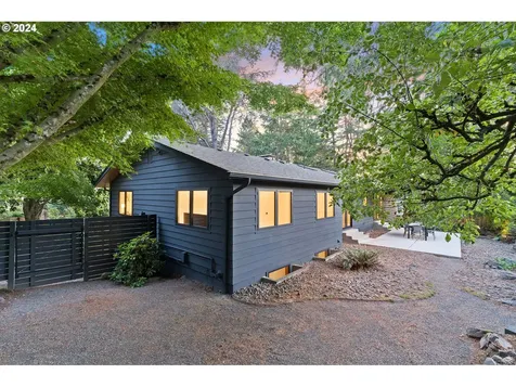 16915 Greentree Avenue Lake Oswego OR 97034