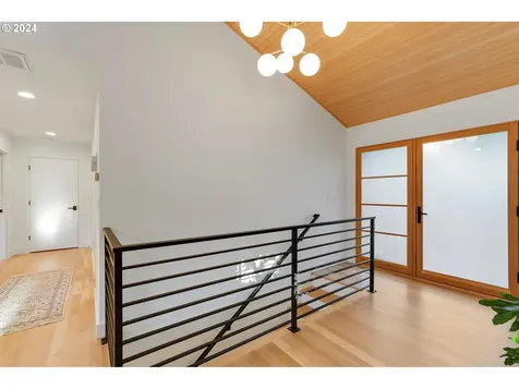 16915 Greentree Avenue Lake Oswego OR 97034