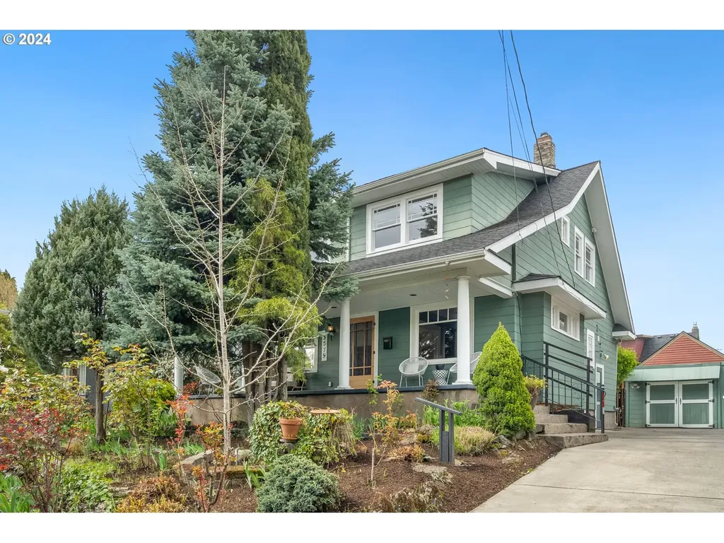 3579 Ne Fremont Street Portland OR 97212
