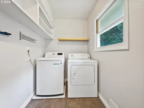 13250 Ne Thompson Court Portland OR 97230