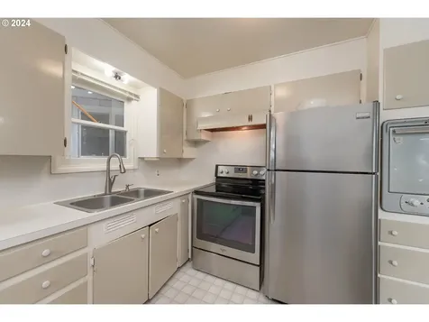 474 Se Eastwood Street Roseburg OR 97470
