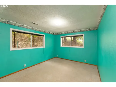 474 Se Eastwood Street Roseburg OR 97470